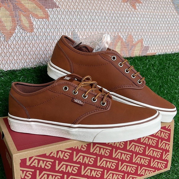 Vans WMNS Atwood
(Leather)Brown/Mashmallow
VN0A327LLYV
Sneakers - Picture 8 of 16